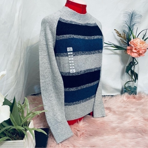 Denver Hanse sweater NWT - Picture 3 of 8